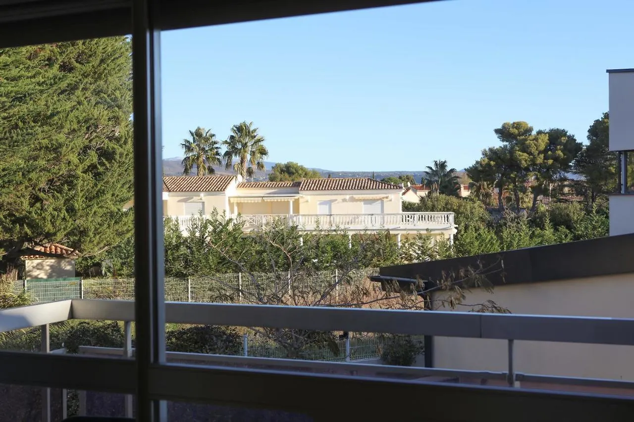 Appartement T3 tout confort PLAGE A 20 METRES Saint-Cyr-sur-Mer